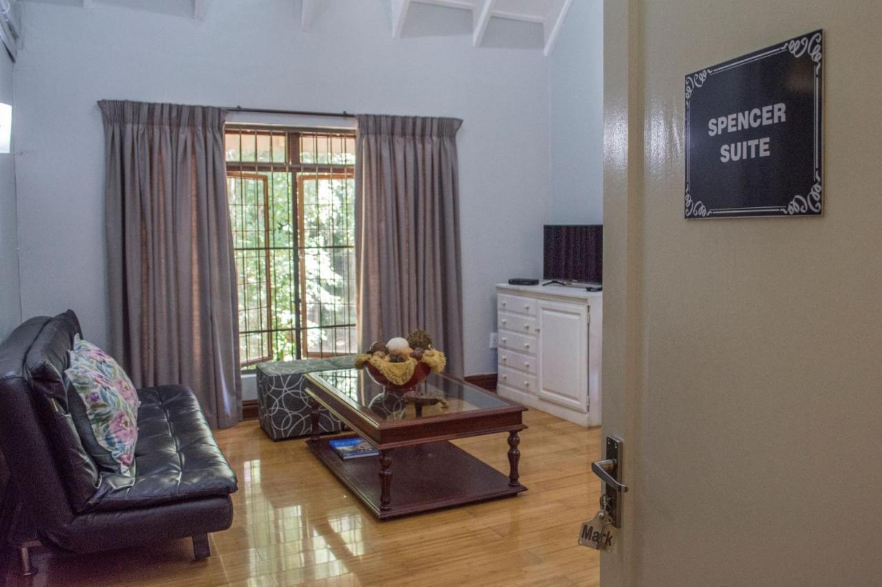 Churchill House Hillcrest Zewnętrze zdjęcie